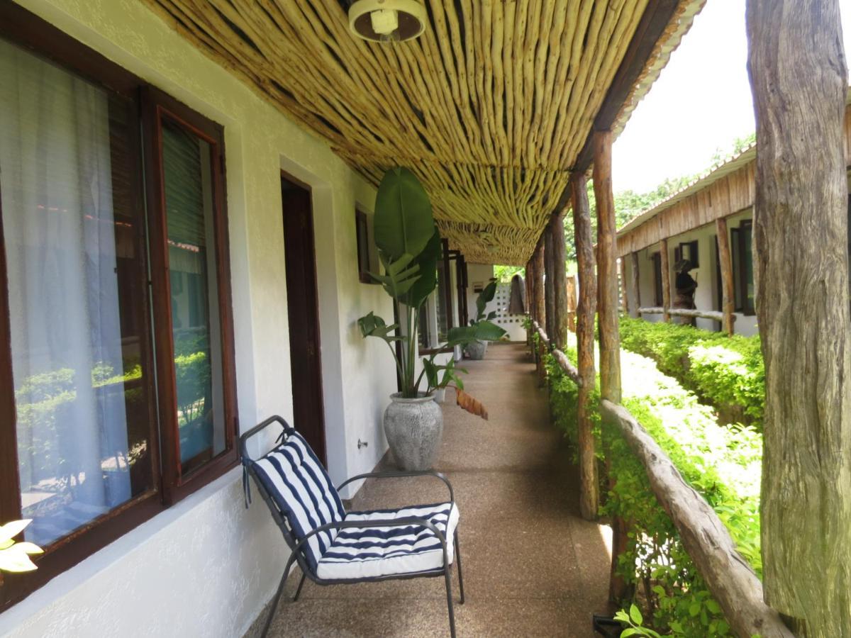 Nkanhi Centro De Conferencias E Hotel Ponta do Ouro Eksteriør bilde